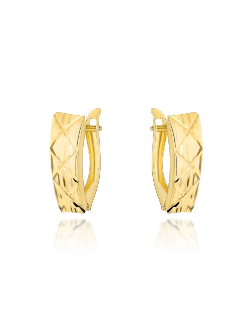 Kolczyki złote z diamentowaniem w kształcie rombów (Gramatura: 1.41)