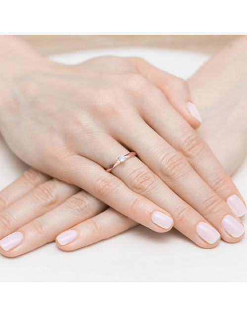 PIERŚCIONEK W484 0,15CT