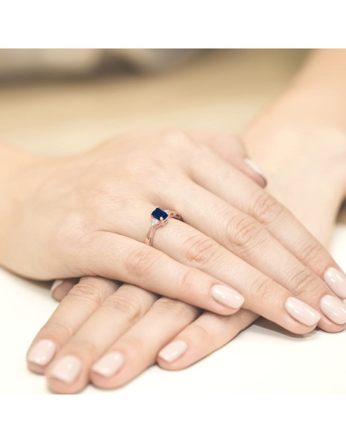 Pierscionek W002-SZAFIR