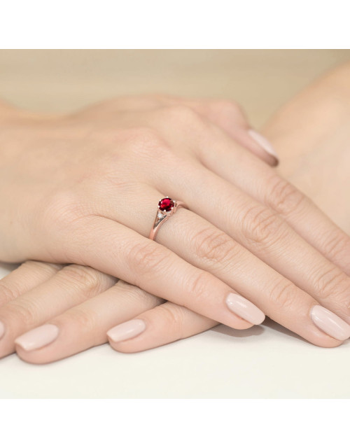 Pierscionek W0076-RUBIN