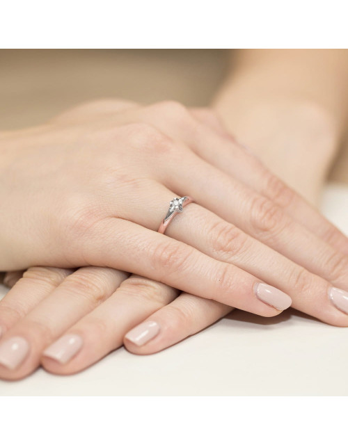 Pierscionek W088-0,04ct