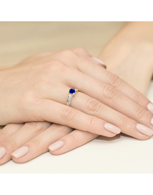 Pierscionek W0106-SZAFIR