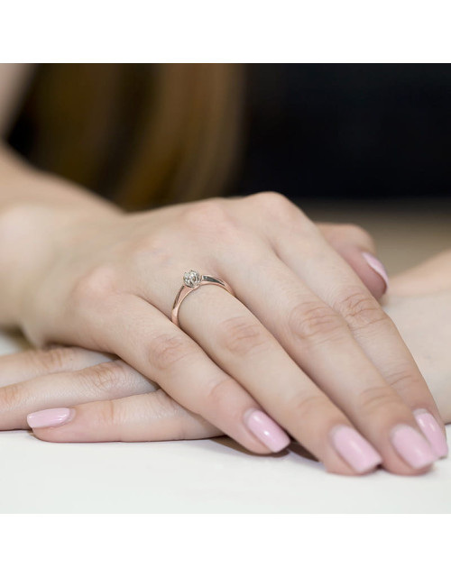 Pierscionek W134-0,10ct