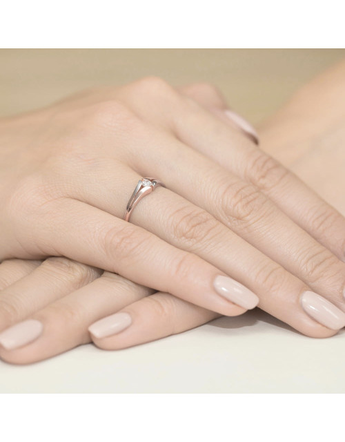 Pierscionek W207-0,08ct