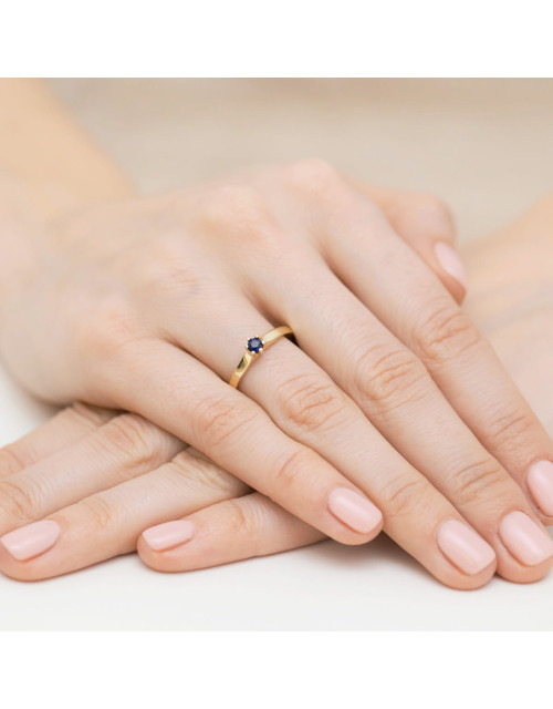 Pierścionek W0222-SZAFIR