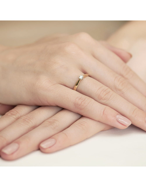 Pierscionek W229-0,10ct