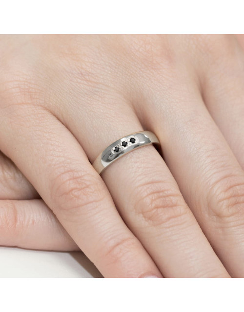 Pierscionek W0235-CZARNY DIAMENT