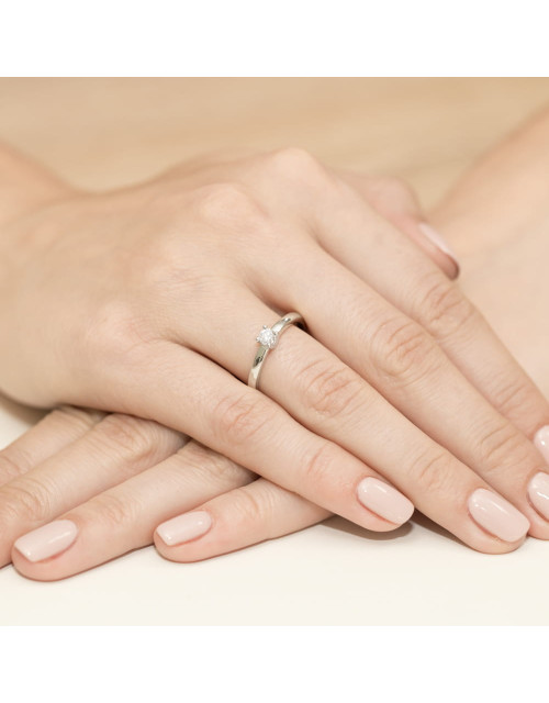 Pierscionek W292-0,20ct