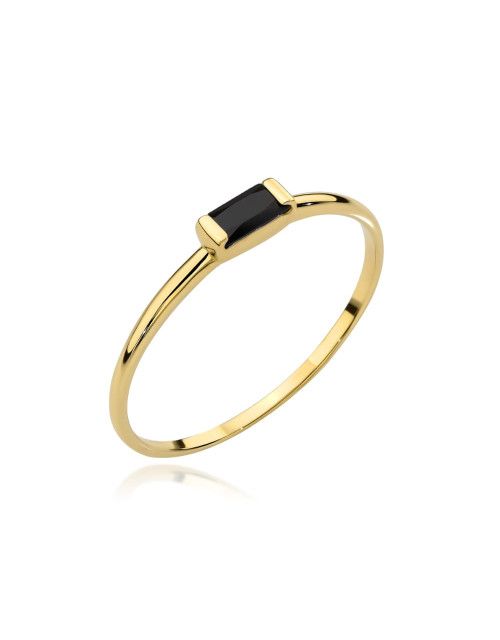 Pierścionek złoty z prostokątnym czarnym kamieniem (Rozmiar: 18 pr. 585 Gramatura: 1.05)