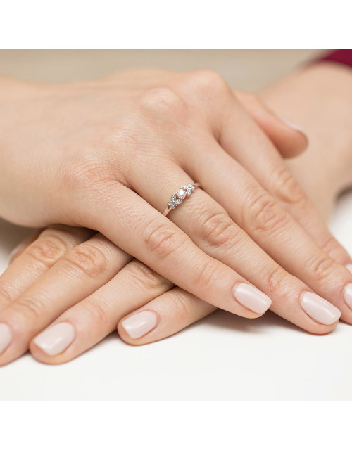 Pierscionek W034-0,13ct