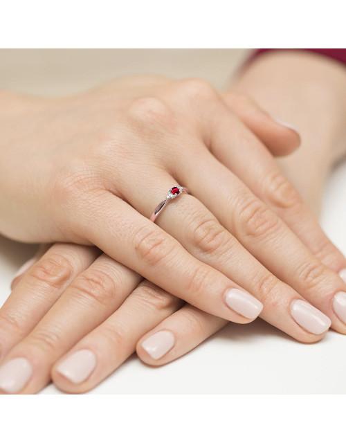 Pierscionek W0428-RUBIN