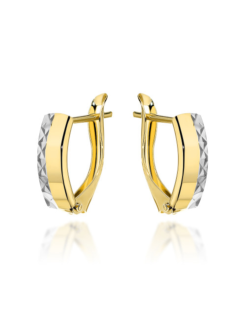 Kolczyki złote z diamentowaniem z boku na angielskim zapięciu (Gramatura: 1.12)