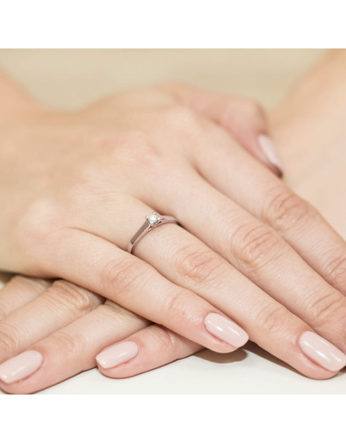 Pierscionek W221-0,10ct