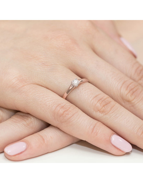 Pierscionek W240-0,20ct