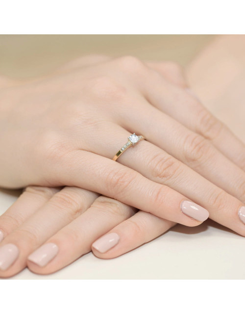 Pierscionek W0399-0,21ct